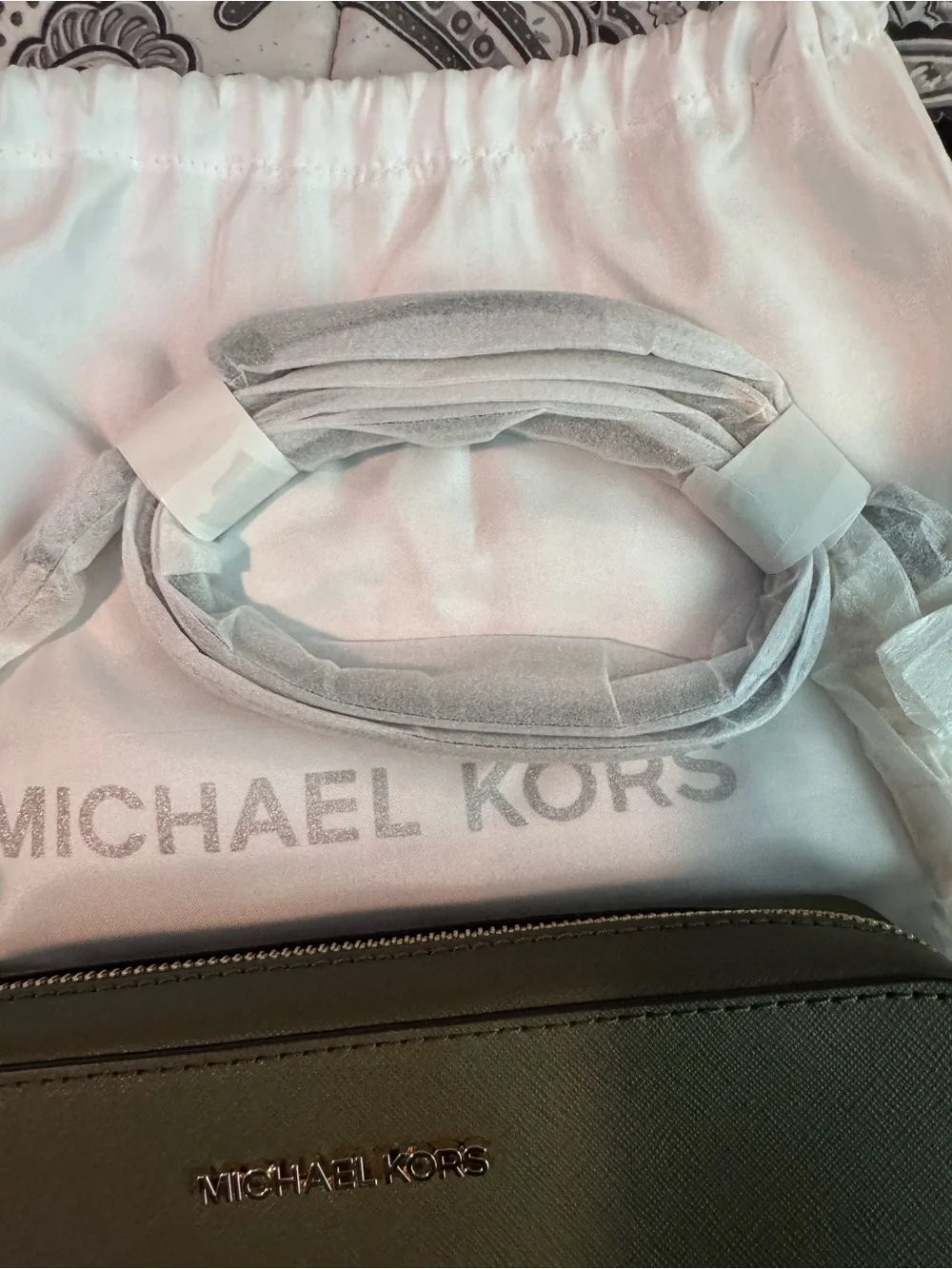 Michael Kors Olive Green Crossbody Bag - Picture 5 of 5